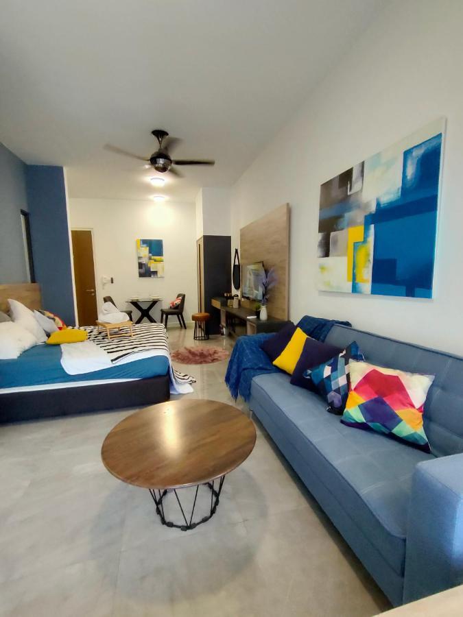 Imperio Homestay Private Bathtub Melaka Town - Near Jonker Street Εξωτερικό φωτογραφία