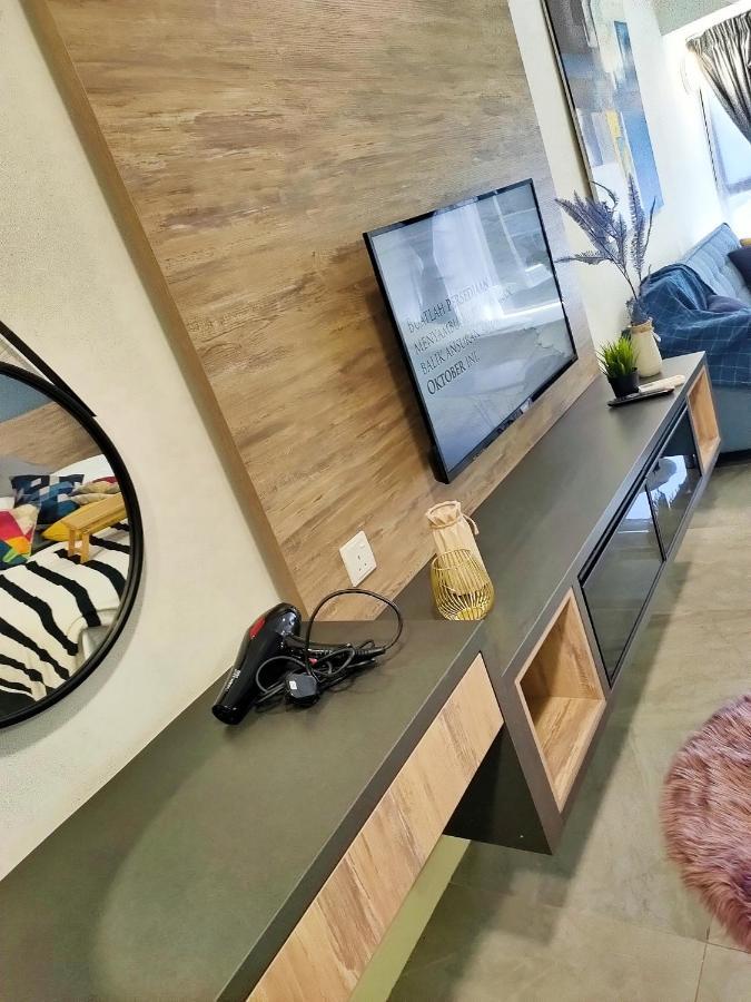 Imperio Homestay Private Bathtub Melaka Town - Near Jonker Street Εξωτερικό φωτογραφία