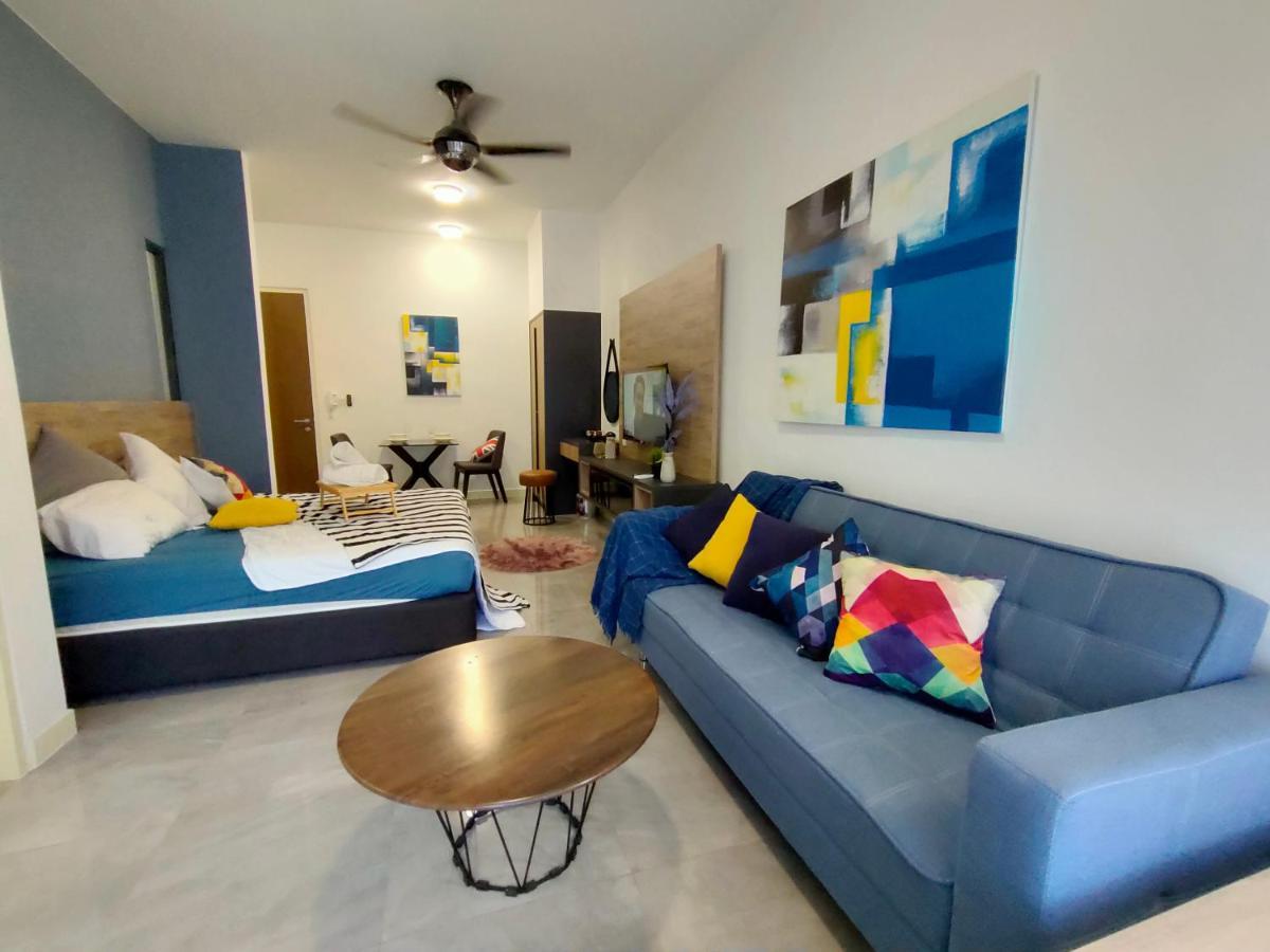 Imperio Homestay Private Bathtub Melaka Town - Near Jonker Street Εξωτερικό φωτογραφία